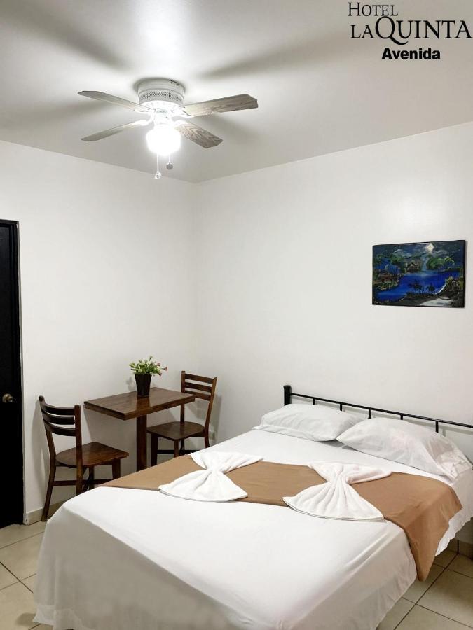 Hotel Quinta Avenida ซานโฮเซ ภายนอก รูปภาพ